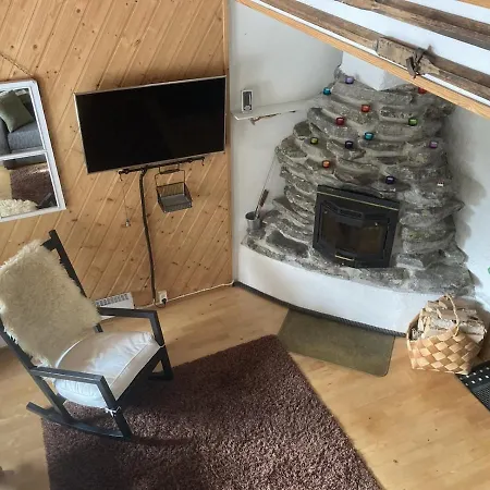 Hulhavanpuisto B2, Iso-syoete,