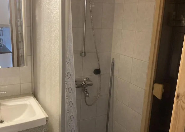 Hulhavanpuisto B2, Iso-syoete, Apartment *